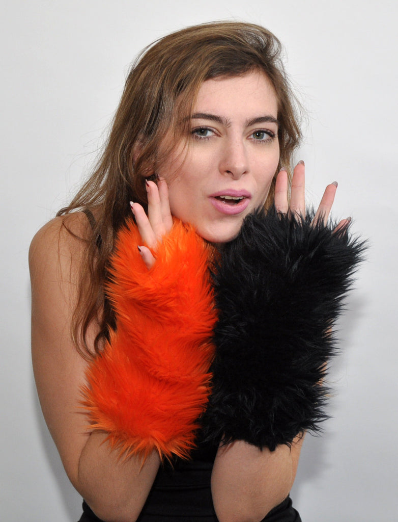 GO ORANGE & BLACK MITTS