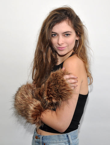 TIPSY BROWN ON TAN MITTS