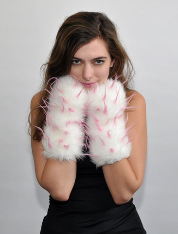 TIPSY BROWN ON TAN MITTS