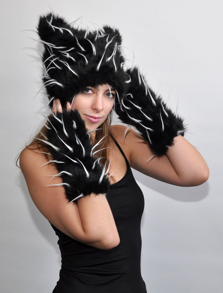 TIPSY WHITE ON BLACK MITTS