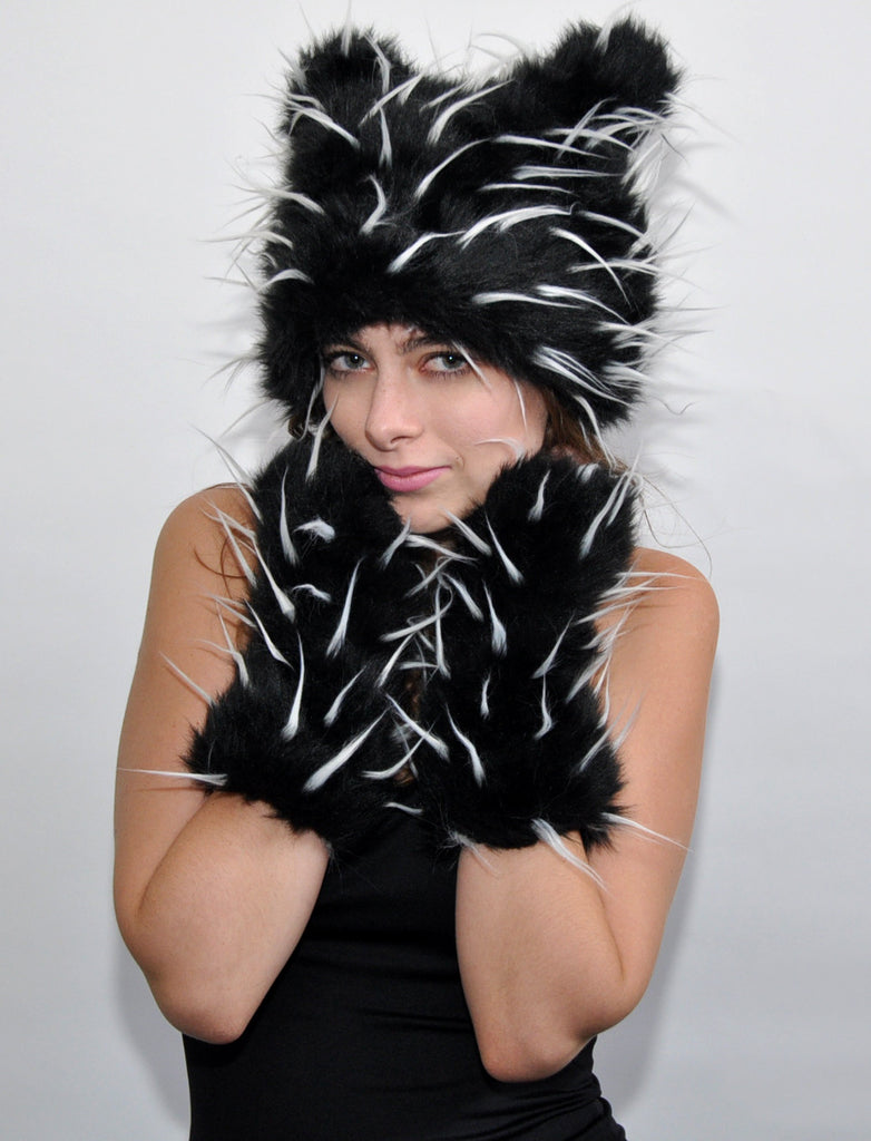 TIPSY WHITE ON BLACK MITTS